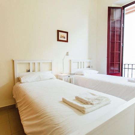 Bright And Central- 2Bd 1Bth- Malhara Sevilla Kültér fotó
