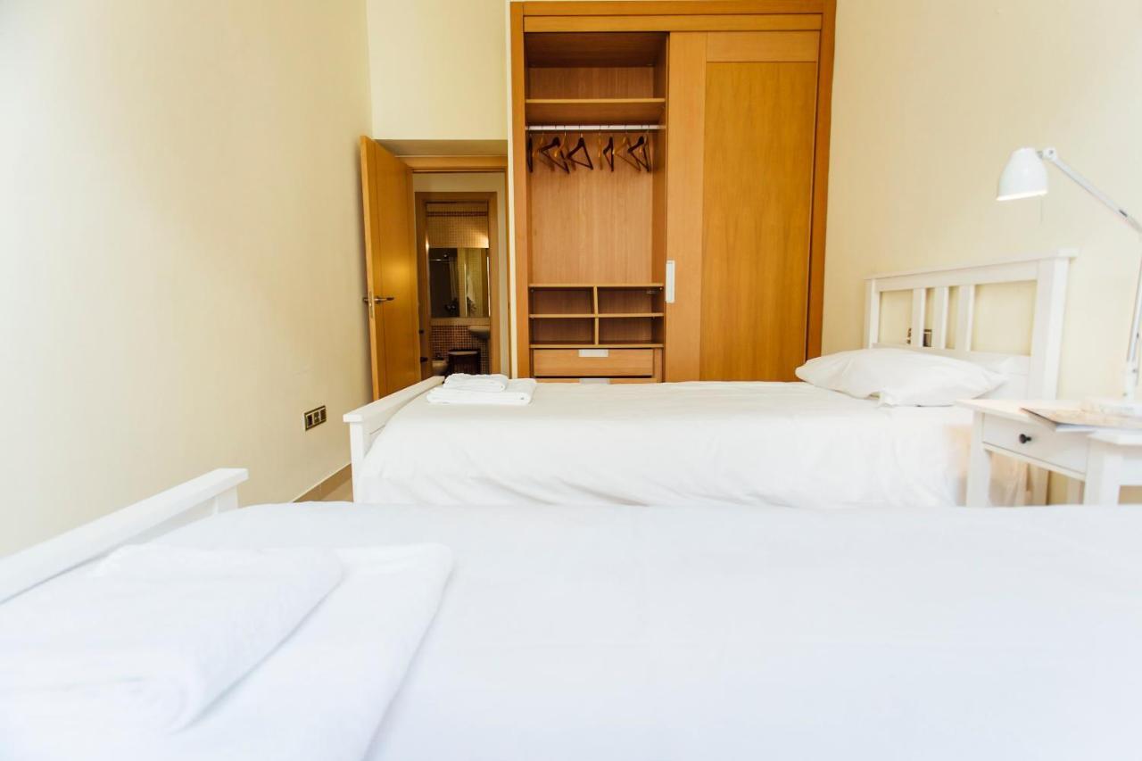 Bright And Central- 2Bd 1Bth- Malhara Sevilla Kültér fotó
