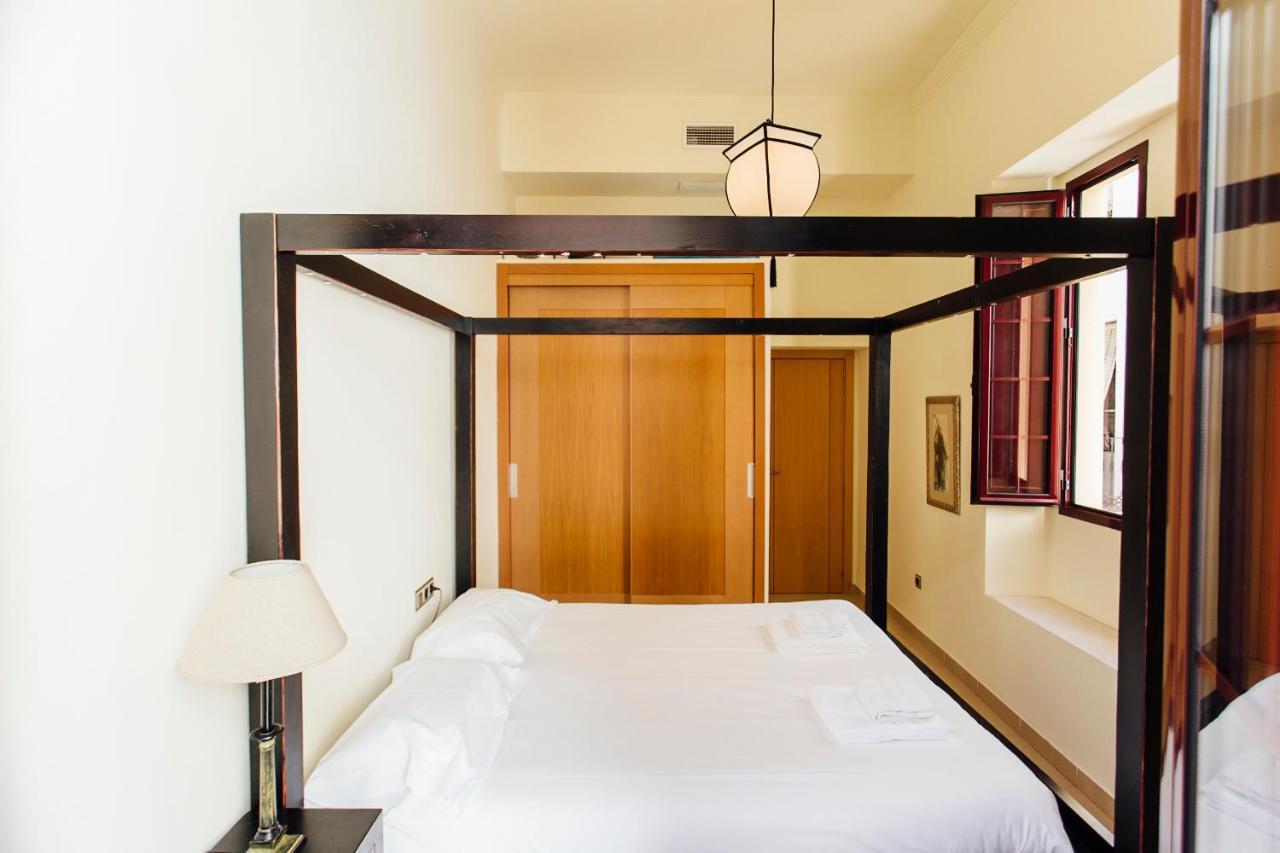 Bright And Central- 2Bd 1Bth- Malhara Sevilla Kültér fotó