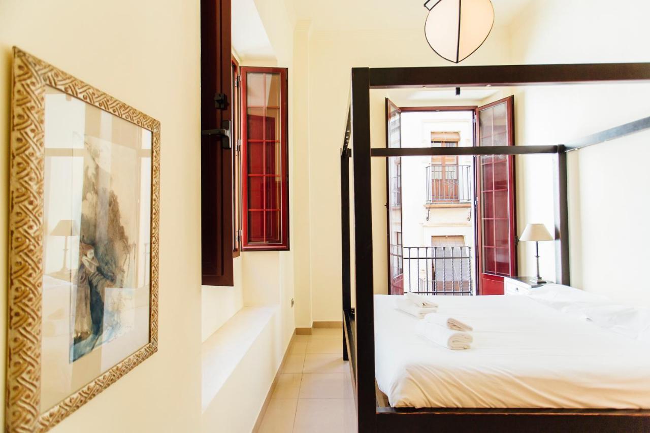 Bright And Central- 2Bd 1Bth- Malhara Sevilla Kültér fotó