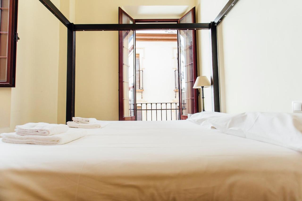 Bright And Central- 2Bd 1Bth- Malhara Sevilla Kültér fotó